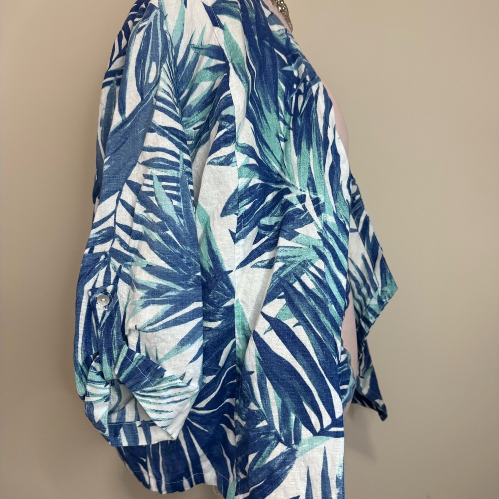 Chico’s Tropical Blue Leaf Print 100% linen open cardigan in size XL (3) - Picture 4 of 13